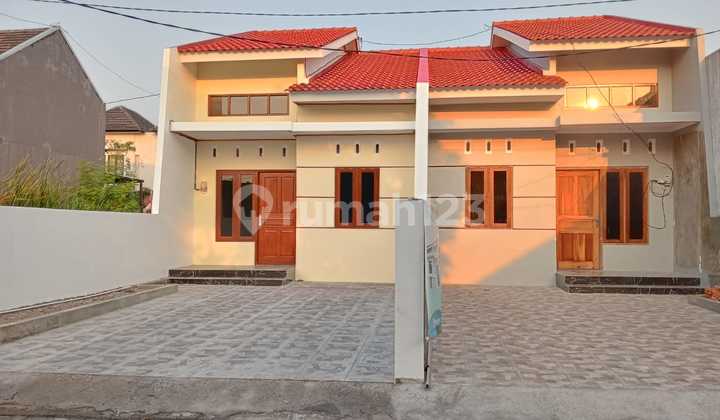 Rumah Baru Strategis Lingkungan Perumahan Tlogomulyo Pedurungan Tengah Smg Kota 2
