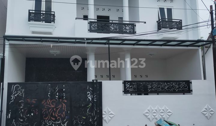 Rumah Baru Mewah 2 Lantai Lamper Tengah Dkt Sma 11 Tengah Kota Semarang 1
