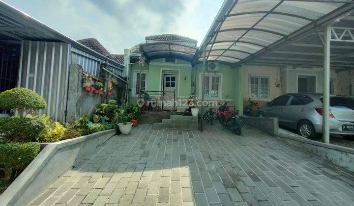 Rumah Bagus Siap Huni Perumahan Greenwood Manyaran  1