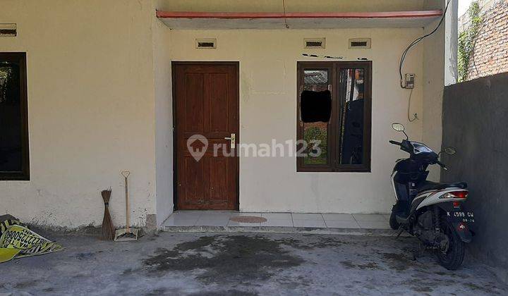 Rumah Bagus Siap Huni Jalan Arya Mukti Perumahan Royal Semarang  2