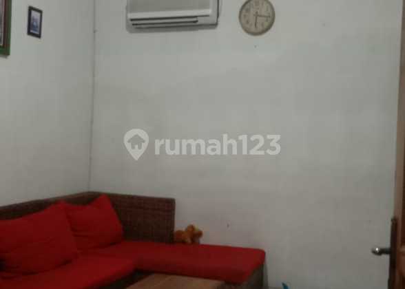 House Close to Main Road in Sambiroto Semarang Near Unimus & Unimus Hospital Near Gaya Primaya Hospital Shopping Center 2
