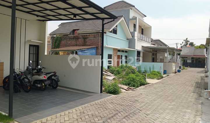 2-Storey Building House in Wanamukti Sambiroto Semarang, Near Ketileng Hospital, Close to Unimus and Primaya Hospital. 2