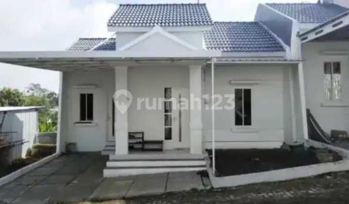 South Bulusan House Near Undip Tembalang Campus & Polines Exit Toll Tembalang Semarang Up 1