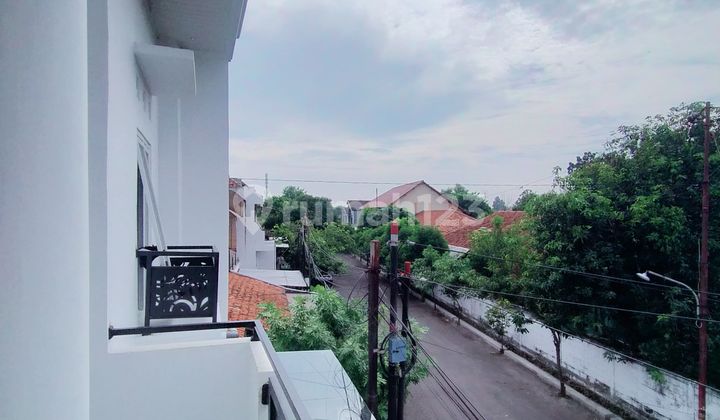 Rumah Baru Mewah 2 Lantai Lamper Tengah Dkt Sma 11 Tengah Kota Semarang 2