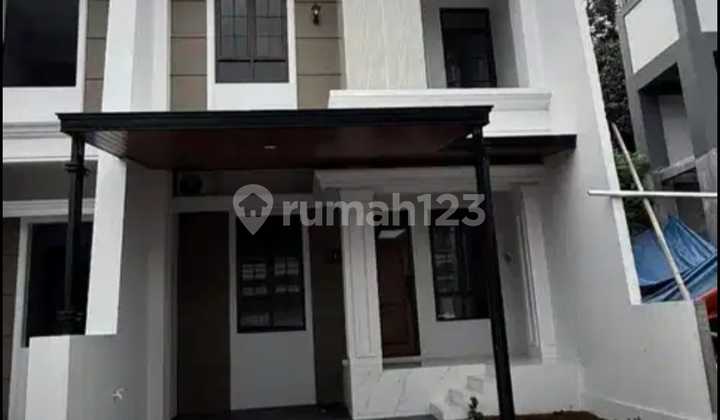 House in Grafika Gedawang Banyumanik Semarang Upper Near SMKN 11 & SMAN 9 Semarang Near Banyumanik Hospital & Hermina Hospital Not Far From Banyumanik Toll & Campuses in Tembalang 1