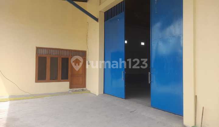 Gudang Strategis Full Renovasi Jalan Raya Semarang Bawen Kabupaten Semarang 2