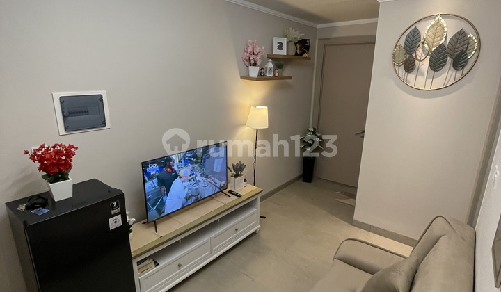 Apart Baru & Cantik Di Menara Jakarta Prj & Jis 2 Kamar Tidur Furnished Apartemen 1