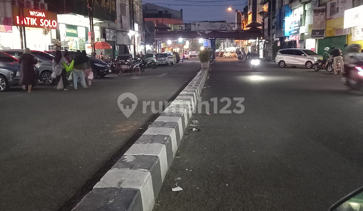 Shop House with Existing Business..Just Continue..Roadside Location