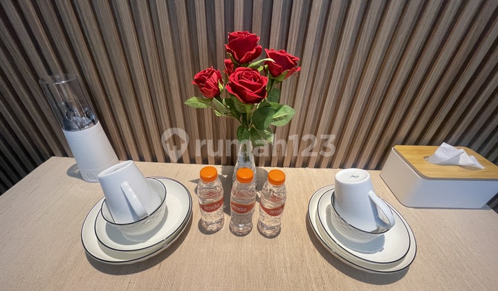 Apart Baru & Cantik Di Menara Jakarta Prj & Jis 2 Kamar Tidur Furnished Apartemen 2