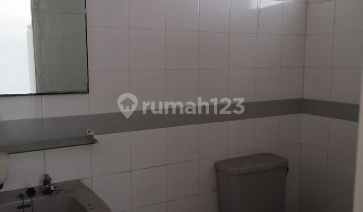 0426SA Rumah Dekat PASAR LARIS Palem Paradise,Lebar jalan 3 Mobil,2 Lantai Rapi,Bersih Rp80 juta Bisa nego tipis 2