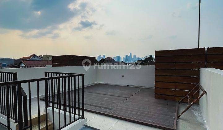 Townhouse Seminyak Residence, Jakarta Selatan