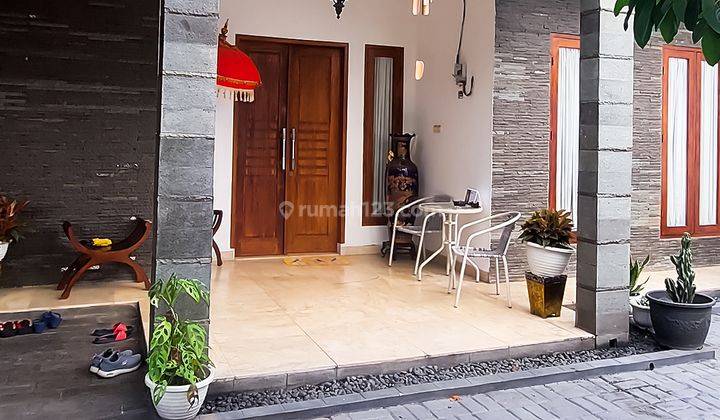 Rumah di Daerah Jagakarsa, Jakarta Selatan Full Furnish 1