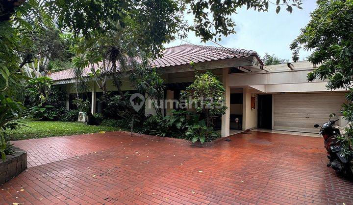 Dijual Rumah Lama Terawat di Kemang Bangka, Jakarta Selatan 2