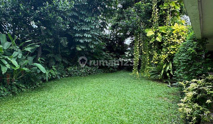 Dijual Rumah Lama Terawat di Kemang, Jakarta Selatan 2