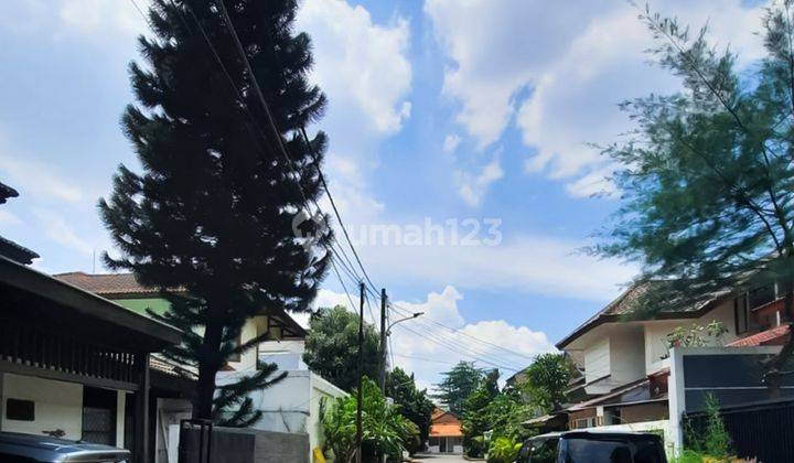 Disewakan Rumah di Daerah Cipete, Jakarta Selatan Semi Furnish 2