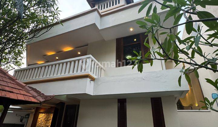 Disewakan Modern Balinese House Pondok Indah Jakarta Selatan