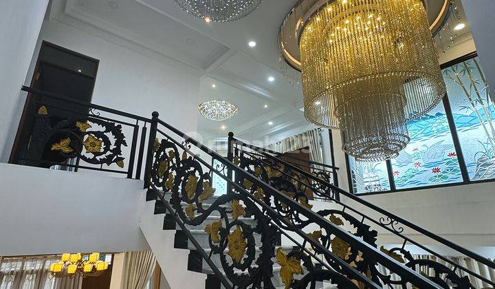 Dijual Luxury House Pondok Indah, Jakarta Selatan 1