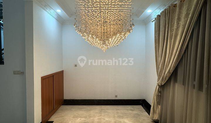 Dijual Luxury House Pondok Indah, Jakarta Selatan 2