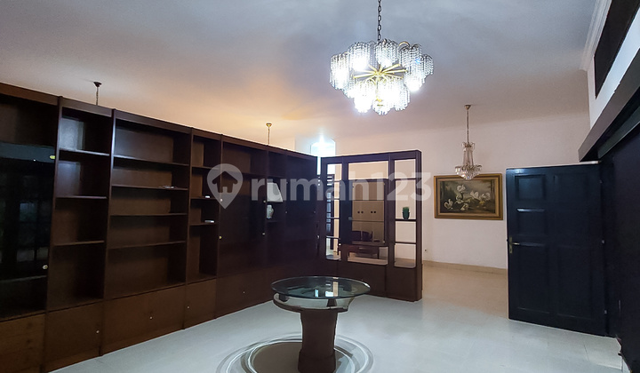 Dijual Rumah di Kebayoran Baru, Jakarta Selatan