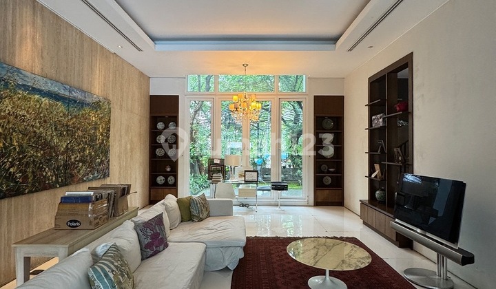 For Rent Ready-to-Live House in Prapanca, Kebayoran Baru, South Jakarta For Rent Ready-to-Live House in Prapanca, Kebayoran Baru, South Jakarta