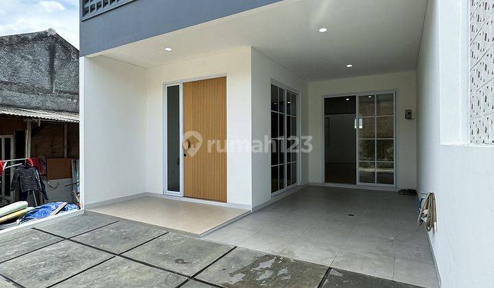 Disewakan Rumah di Ciputat Tangerang Selatan dekat Pasar Modern Bintaro 2