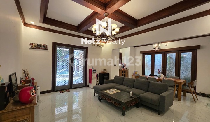 Rent a Bali-style House in Kemang, South Jakarta Rent a Bali-style House in Kemang, South Jakarta