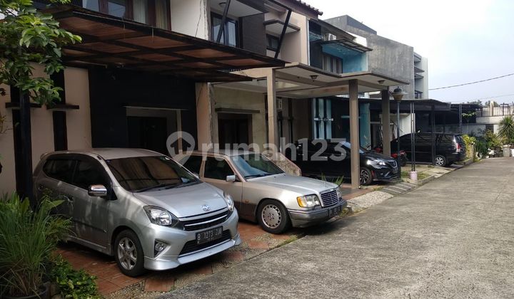 House for Rent in a Cluster in Cinere, Depok 2