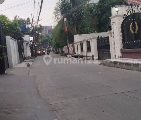 Rumah Dekat Halte Busway Duren Tiga, Jaksel 2