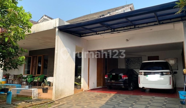 Rumah Asri 2 Lantai Pinggir Jalan Durian Raya Jagakarsa, Jakarta Selatan