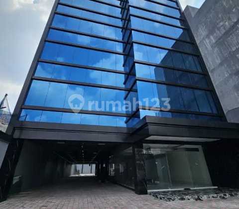 Gedung Kantor Baru di Prime Area Menteng, Jakarta Pusat