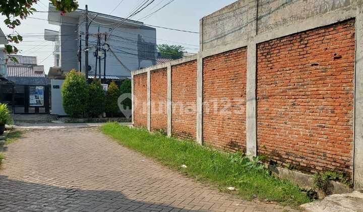 Land Near Busway Stop in Cipadu Jaya, Tangerang Land Near Busway Stop in Cipadu Jaya, Tangerang