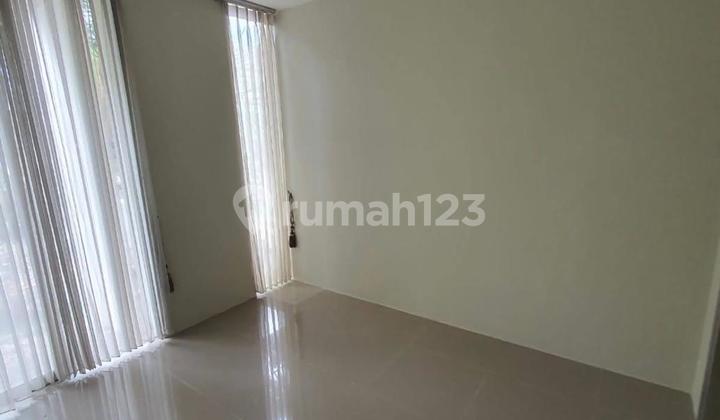 Rumah Murah 2 Lantai 4 KT Citraland Lingkungan Asri 2