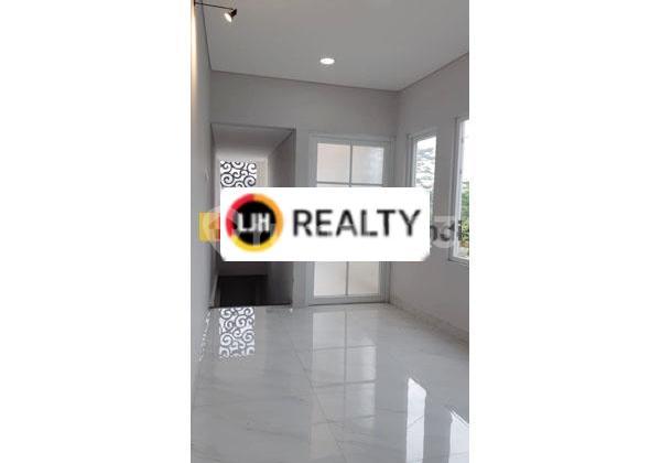 Rumah di Villa Krista Ungaran Semarang