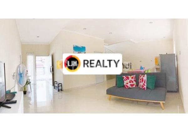 House in Wologito Raya Semarang 1