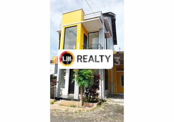 Rumah di Kampoeng Hollywood Greenwood Gunungpati Semarang 1