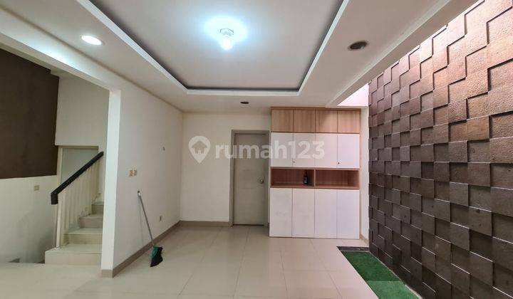 Rumah Cluster Amerika Green Lake City 8x15 Full Renovasi, Selatan 2