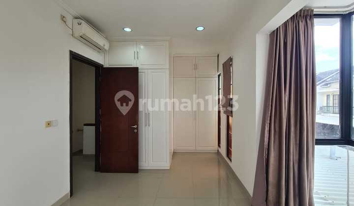 For Rent Green Lake City Cluster East Asia Hook House 11x12