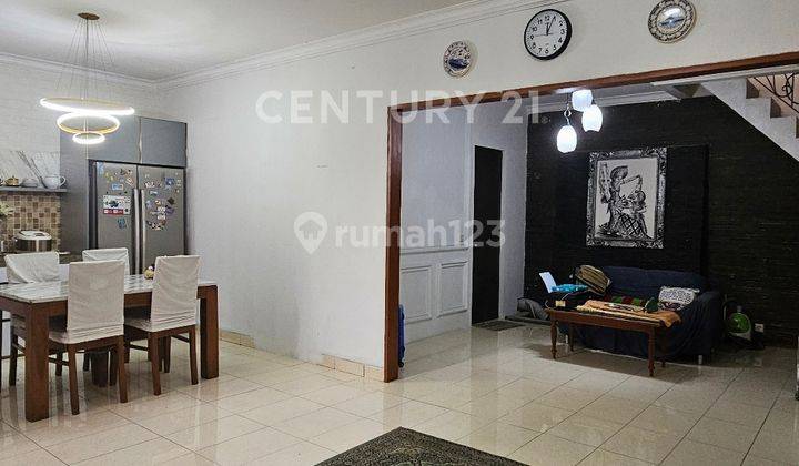 Disewakan Rumah Siap Huni Raffles Hills Cibubur 2
