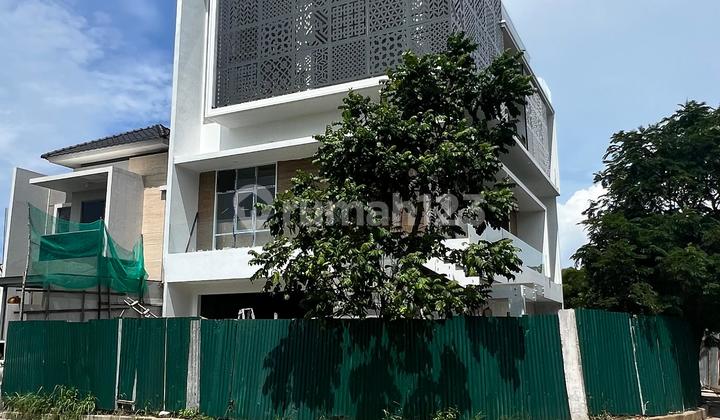 Rumah Baru Bangunan Kontraktor Di Serenade Lagoon Golf Island 1