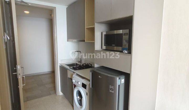 Apartemen Gold Coast Studio Furnished View Laut 2