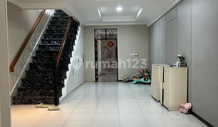 Rumah Mewah di Pik Ukuran 13X30 Full Marmer 2