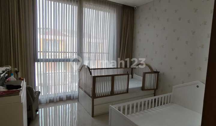 Minimalist House in PIK Unit, Neat and Ready to Occupy 2