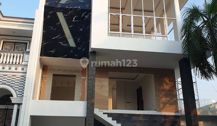 Rumah Brandnew Di Florence Pantai Indah Kapuk Posisi Hoek 1