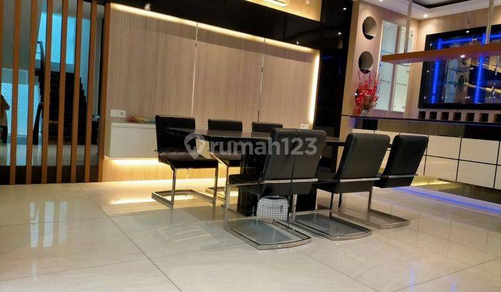 Rumah Hoek di Crown Mansion PIK 12x17  Furnished 1