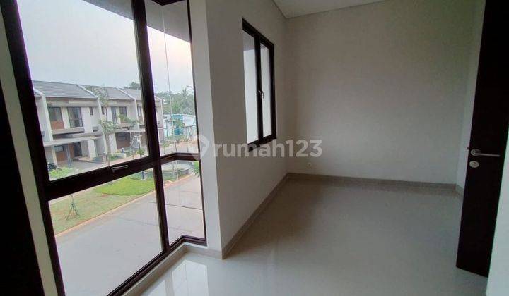 Rumah 2 Lantai Vanya Park Bsd City Siap Huni 2