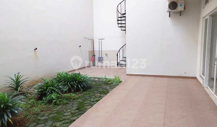 Brand New Grisenda House 12x25 Semi-Furnished Neat 2