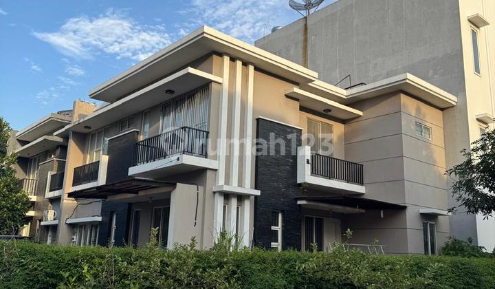 Rumah Green Mansion Posisi Hoek Rapih Siap Huni 2