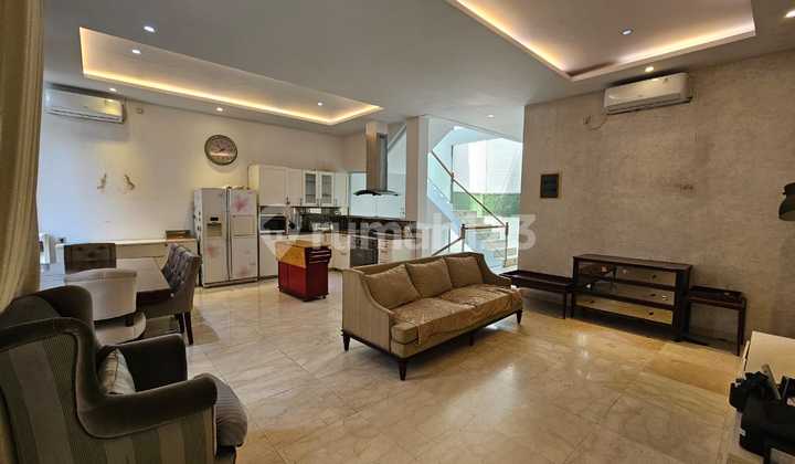 Crown Mansion PIK Renovated, Ready to Occupy 2