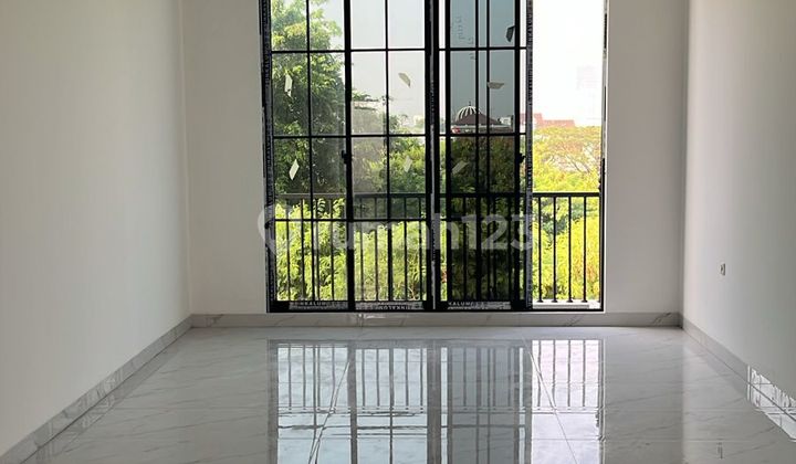 Rumah Brandnew 4 Lantai Di Taman Ratu Jakarta Barat 2