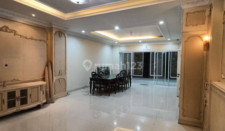 Rumah Semi Furnished Medit Boulevard Pantai Indah Kapuk 1